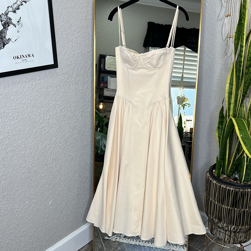 House of CB ‘Samaria’ Vintage Cream Corset Sundress NWOT - Picture 7 of 9